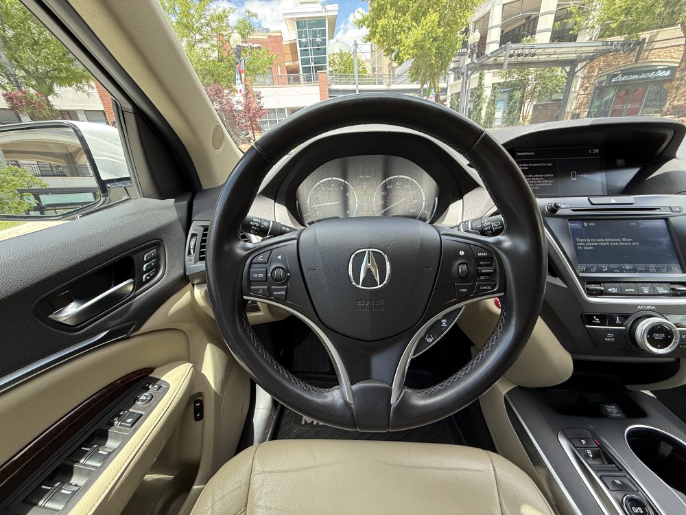 Acura MDX - image 8
