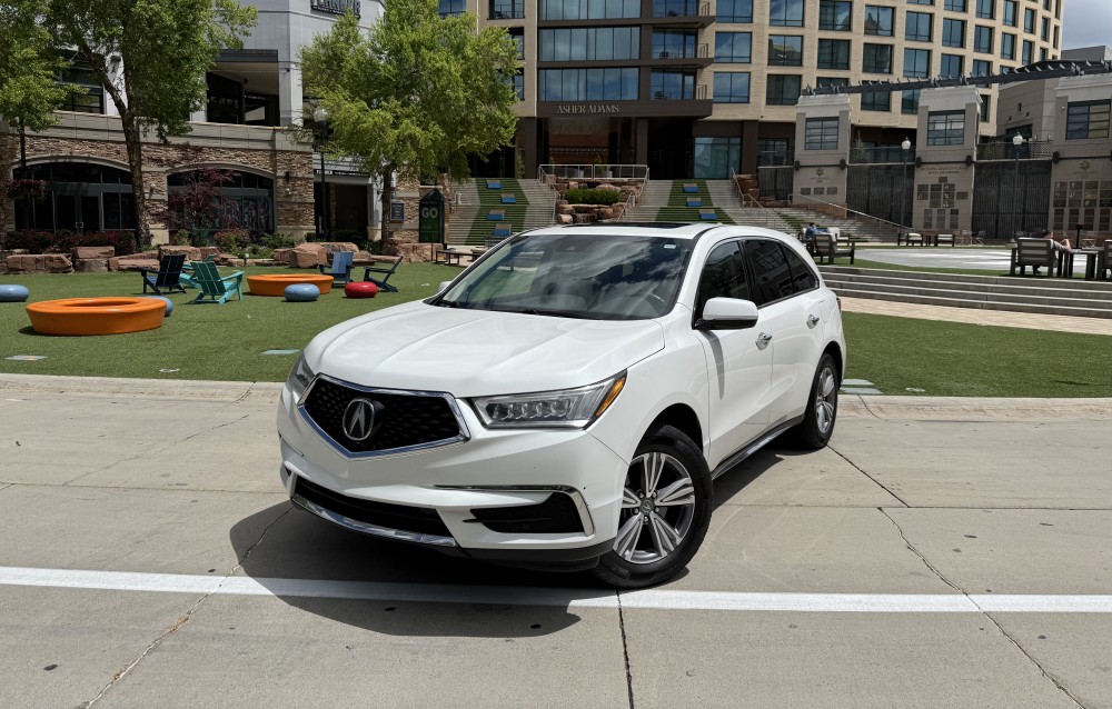 Acura MDX - image 2