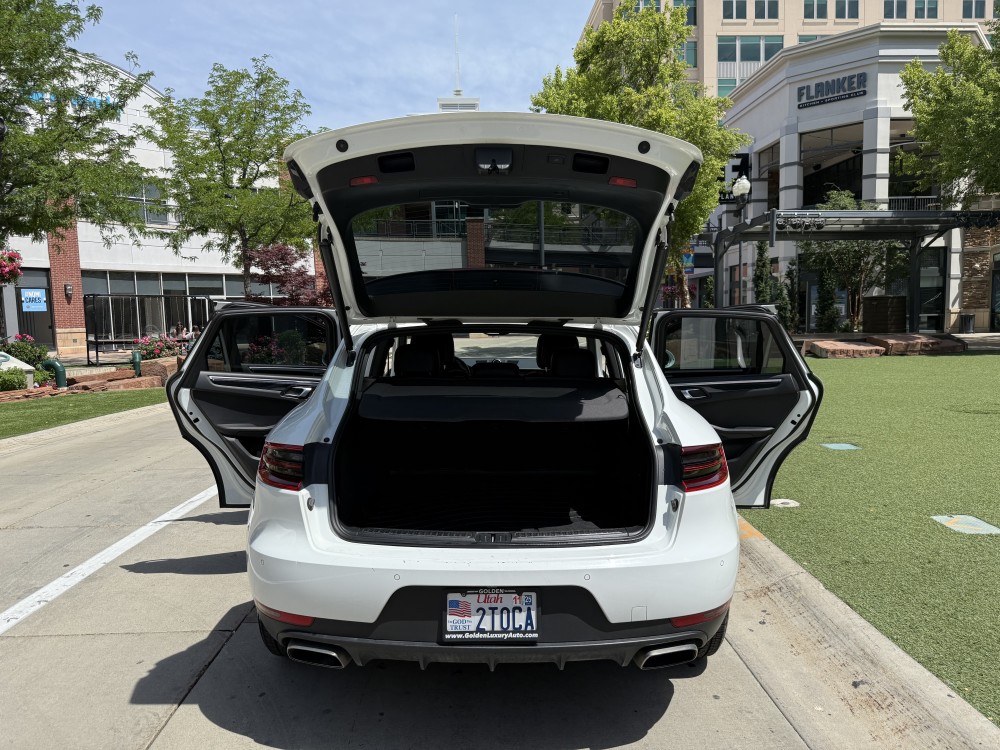 Porsche Macan - image 6