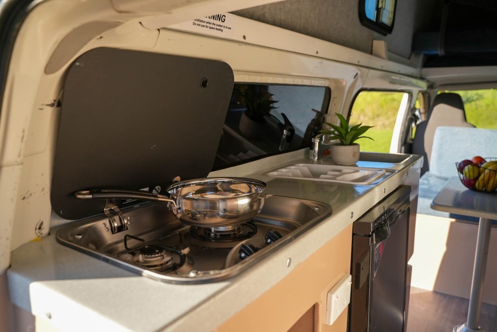 Snoozer Camper