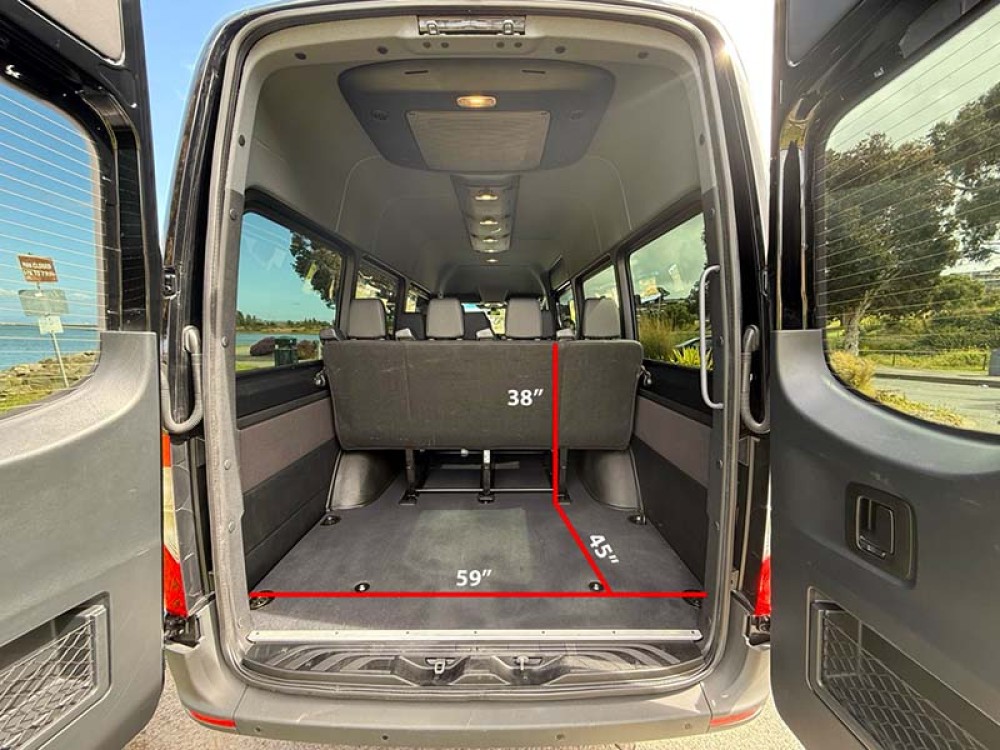 Mercedes Sprinter (15 Person)