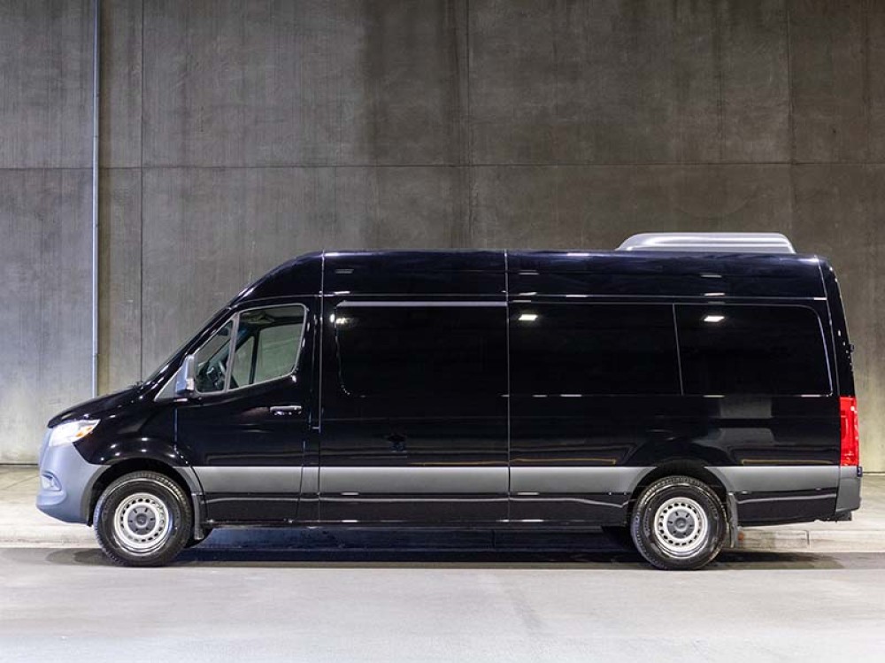 Mercedes Sprinter Grand (12 Seater) - image 5