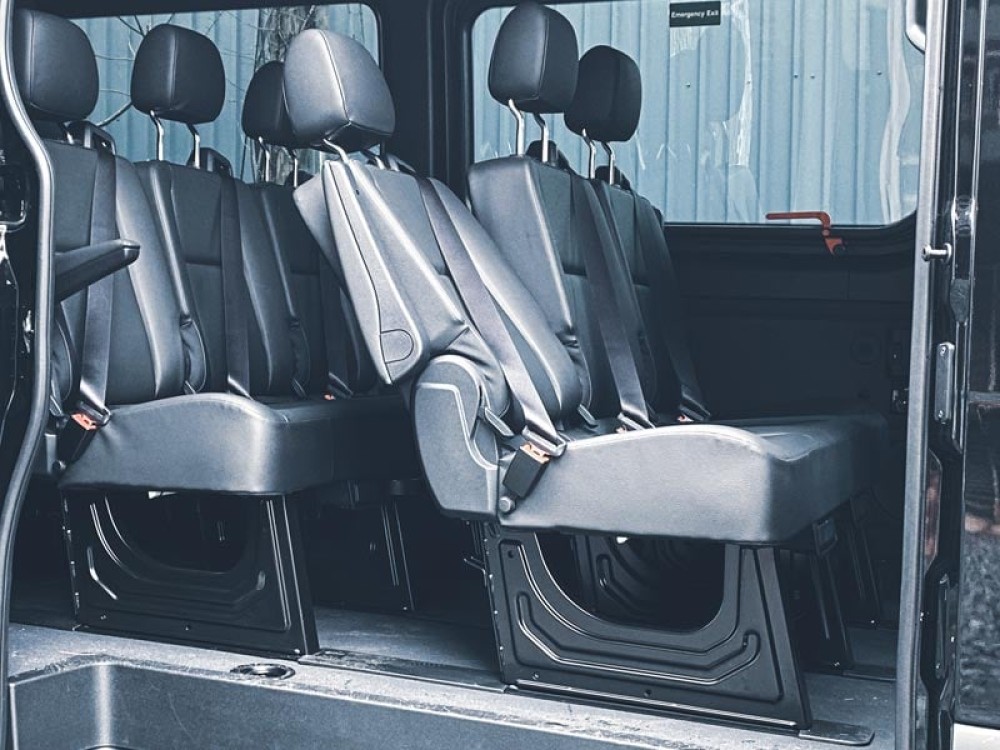 Mercedes Sprinter Grand (12 Seater) - image 11