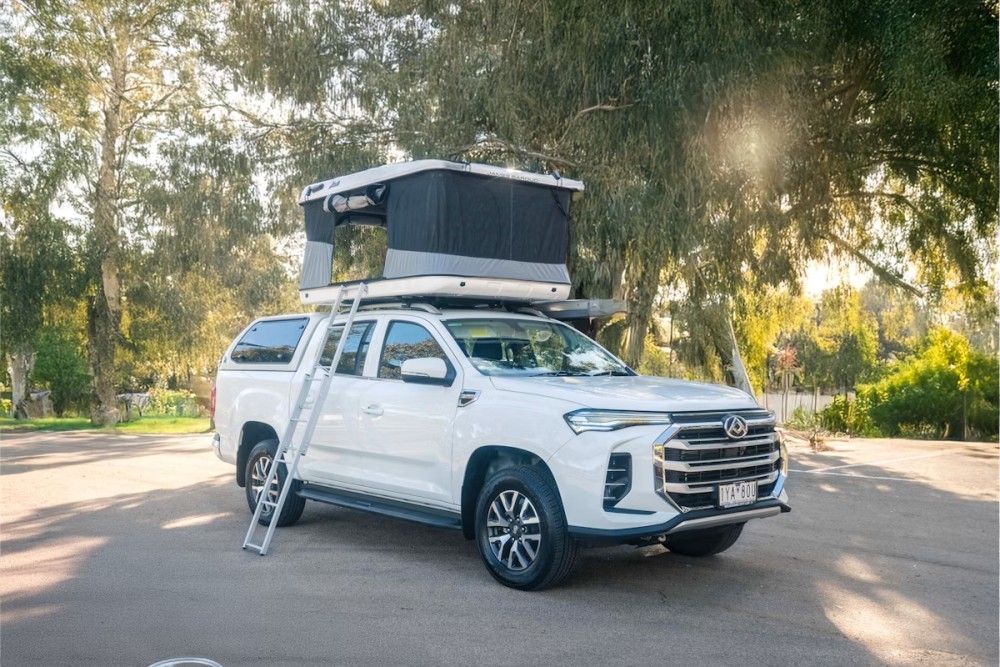 Oc Adventure Tent 2 Auto Base available for relocation from Melbourne to Hobart