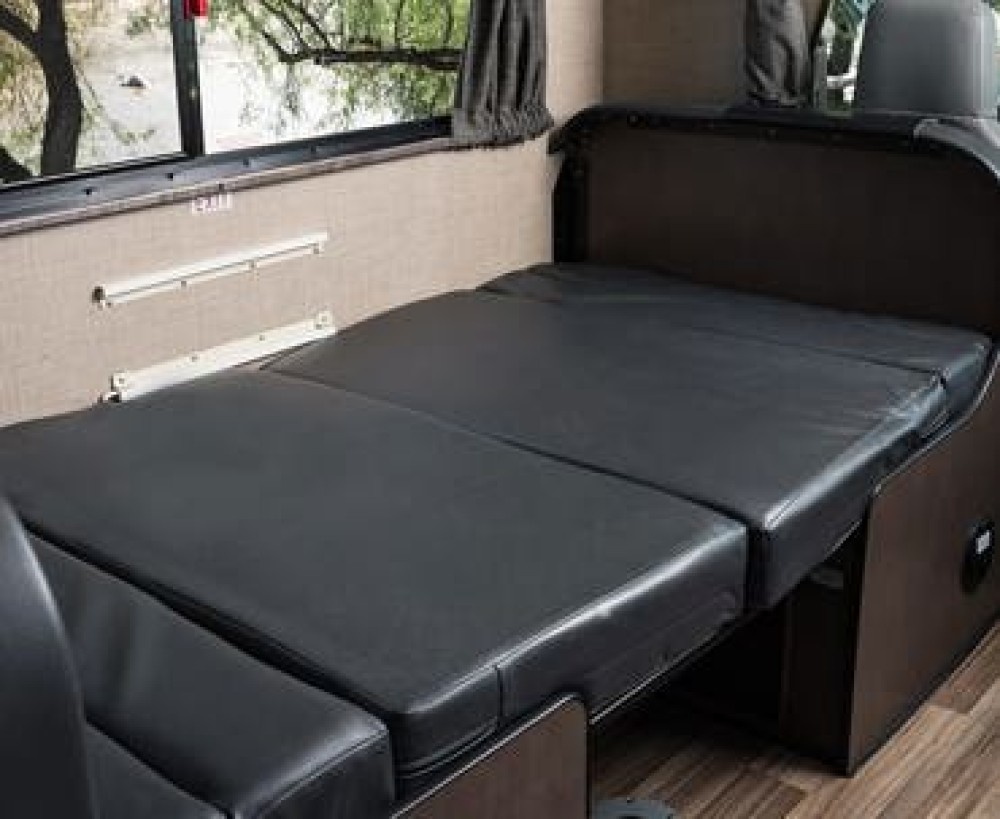 Standard 30' RV