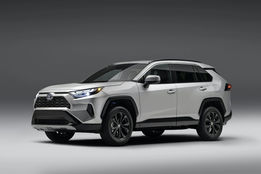 image of FAMILY SUV