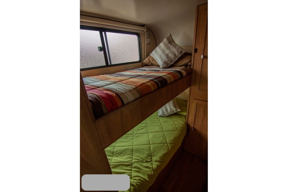 Premium Motorhome (5 Berth) - image 5