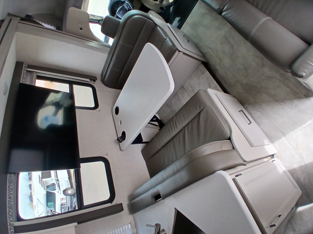 2025 Thor Quantum LC28 - image 6