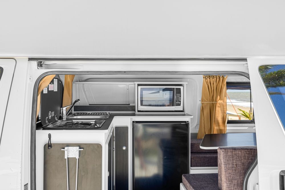 16% Off! 2 Person High Top Campervan - image 7