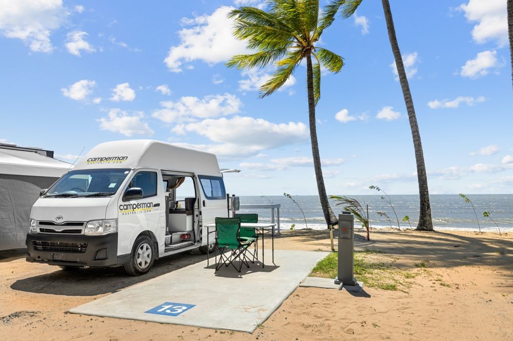 16% Off! 2 Person High Top Campervan - image 2