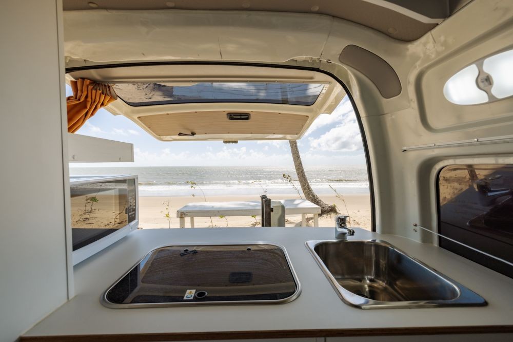 20% off!! Deluxe 4 Person Motorhome - image 10