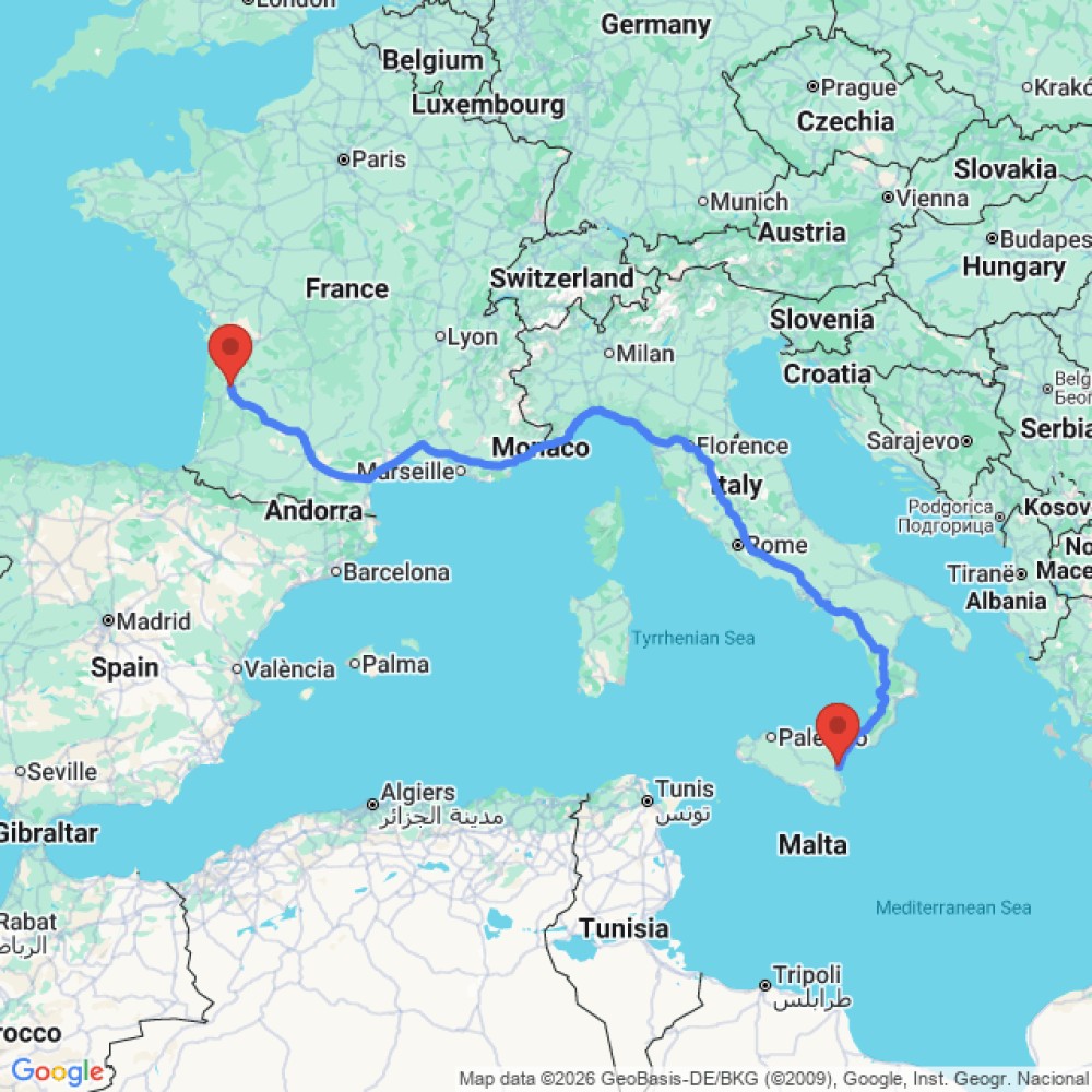 VW Grand California - image 2