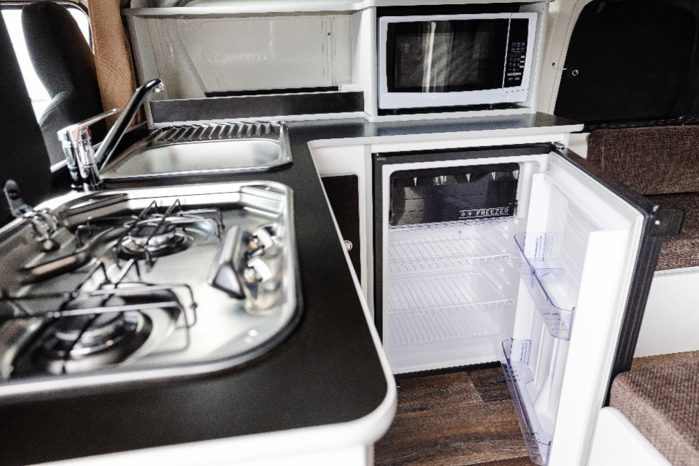 MAXIE 3 HIACE - image 5