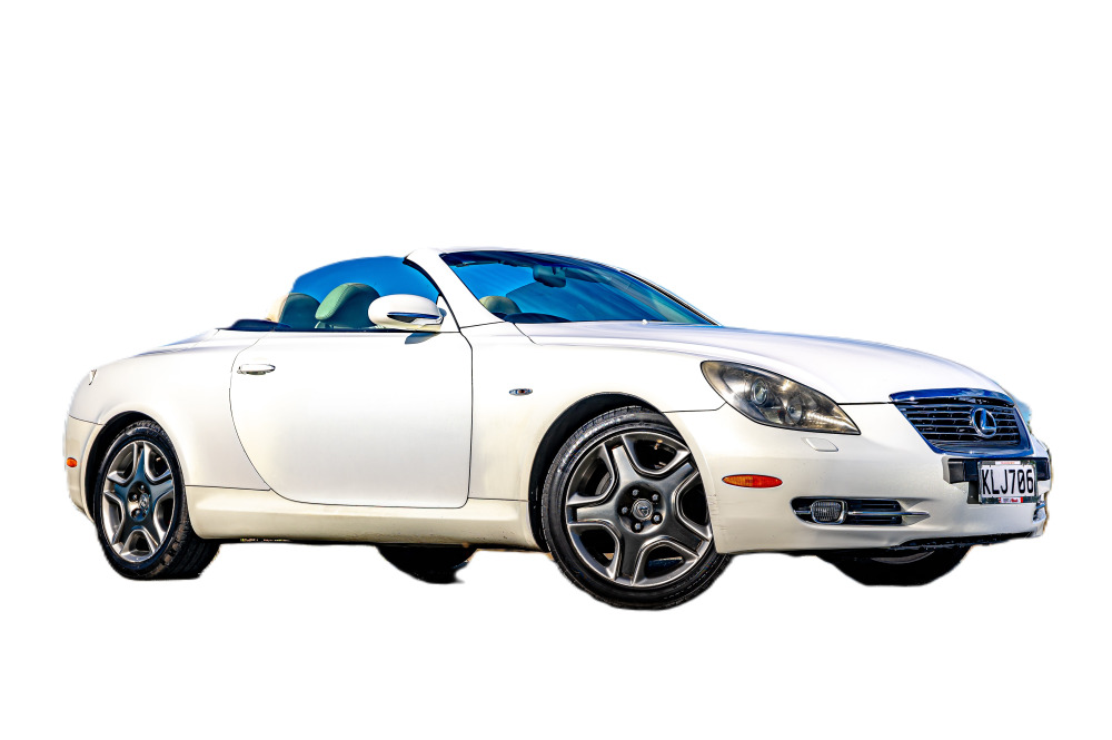 Lexus SC430 Convertible - image 2