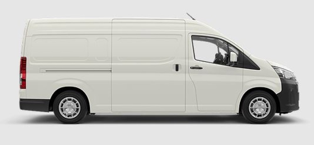 Drive a Hiace Hi Top Van from Brisbane to Sydney RLC035859 Imoova